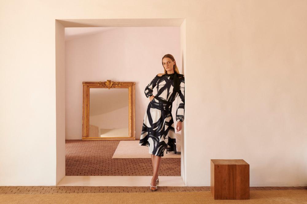MARYLING and Wardrobe Order: Fewer Choices, Clearer Style