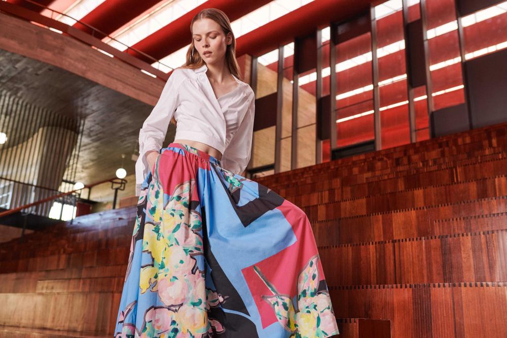 MARYLING Wardrobe Guide: Structured Tailoring vs. Fluid Silhouettes