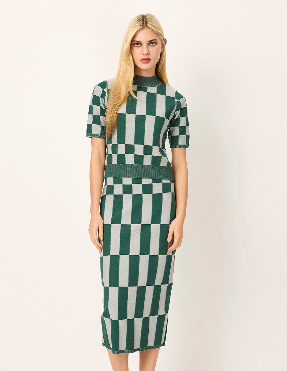 MARYLING Ribbed Round Neck Color Block Short Sleeve Knit Pullover