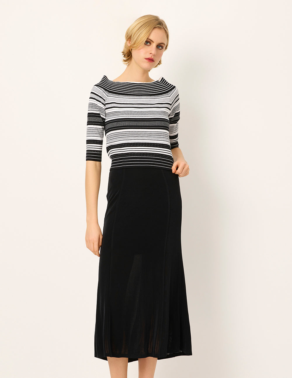 MARYLING Off-shoulder Short-sleeve Striped Sweater