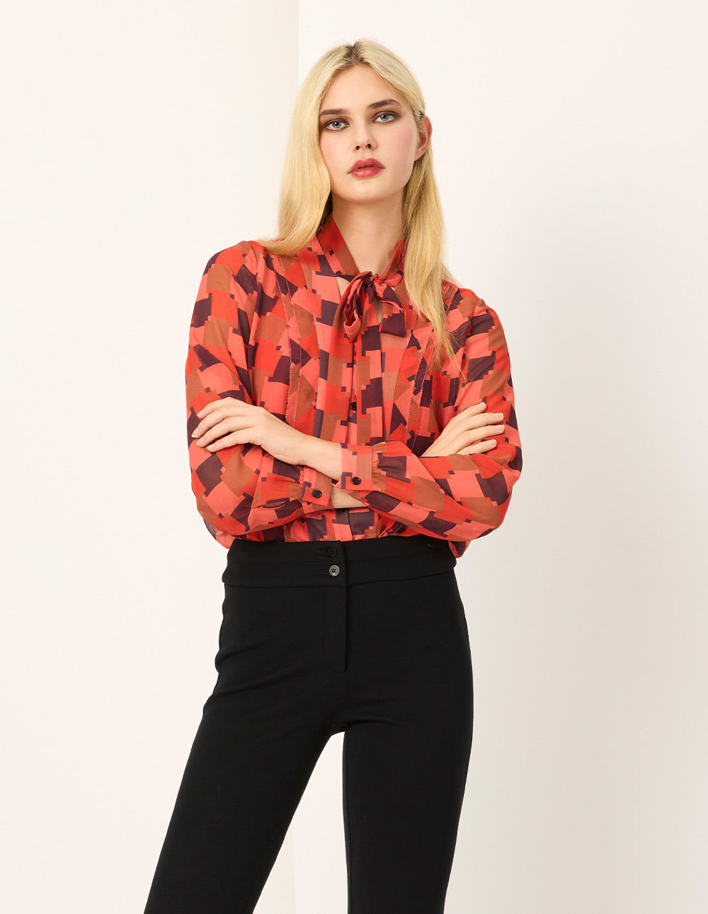 MARYLING Red Houndstooth V-Neck Tie-Front Blouse