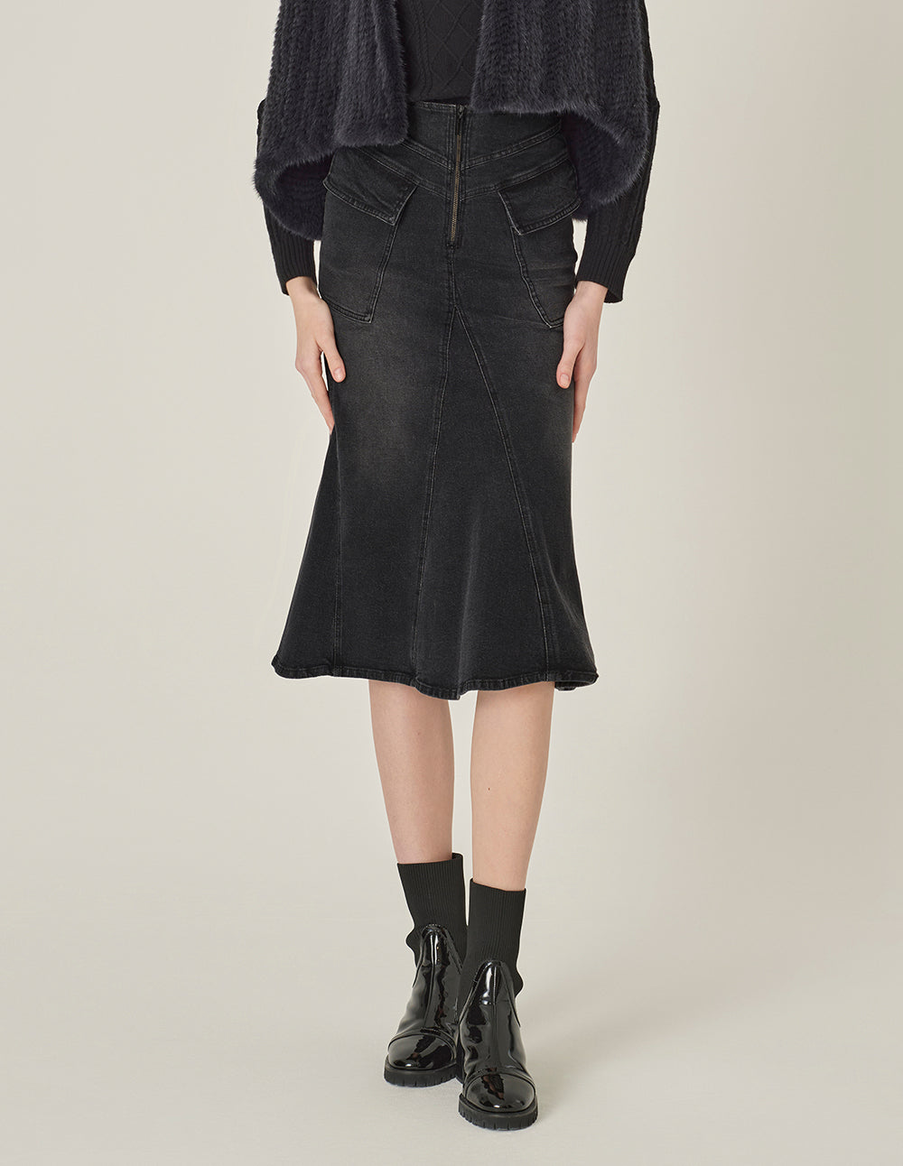 MARYLING Smoke Black Washed Denim Fishtail Knee-Length Skirt