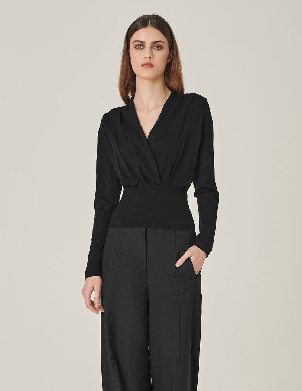 MARYLING Black V-Neck Hem Waisted Thin Knitted Pullover