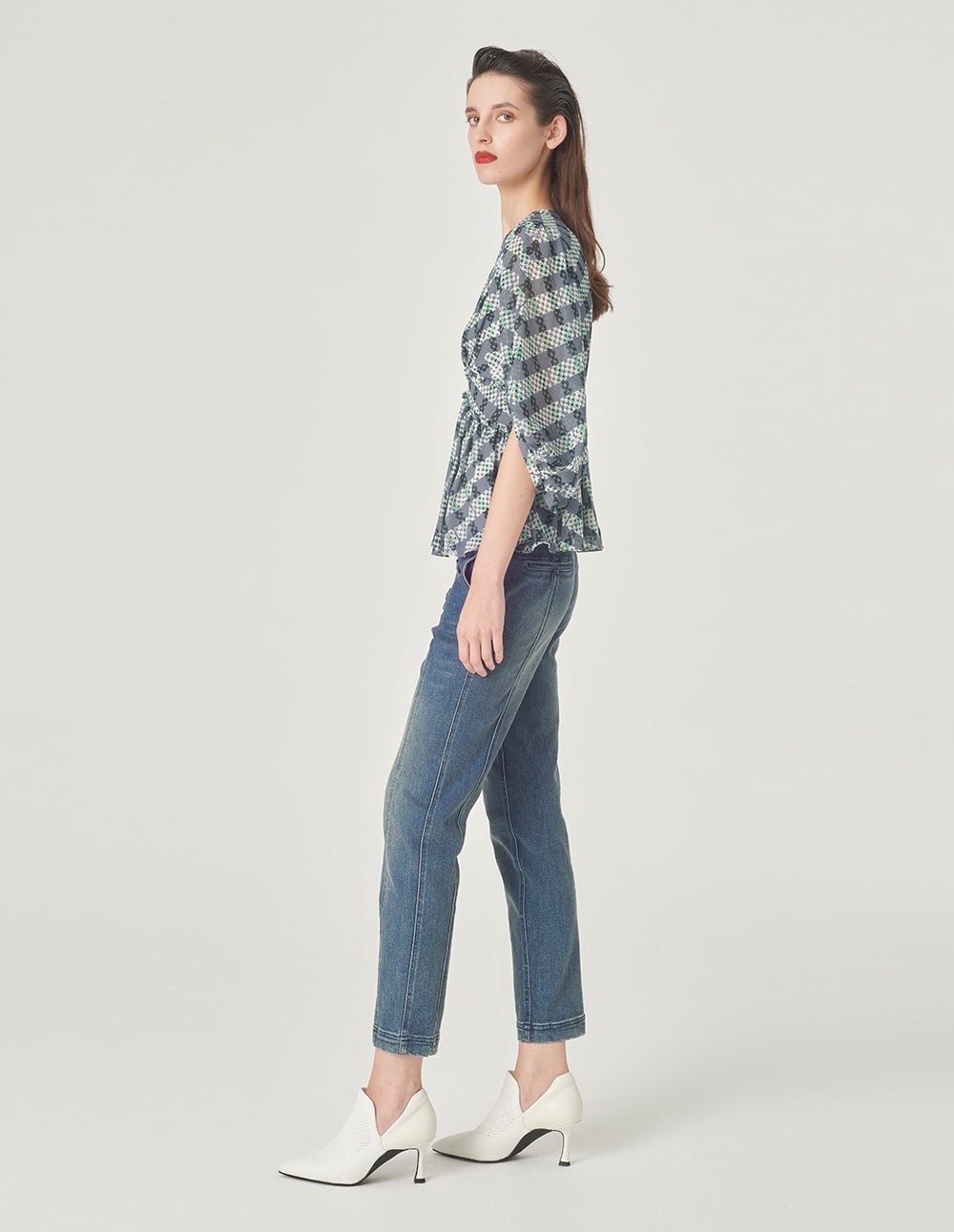 MARYLING Black And Grey Striped V-Neck Top