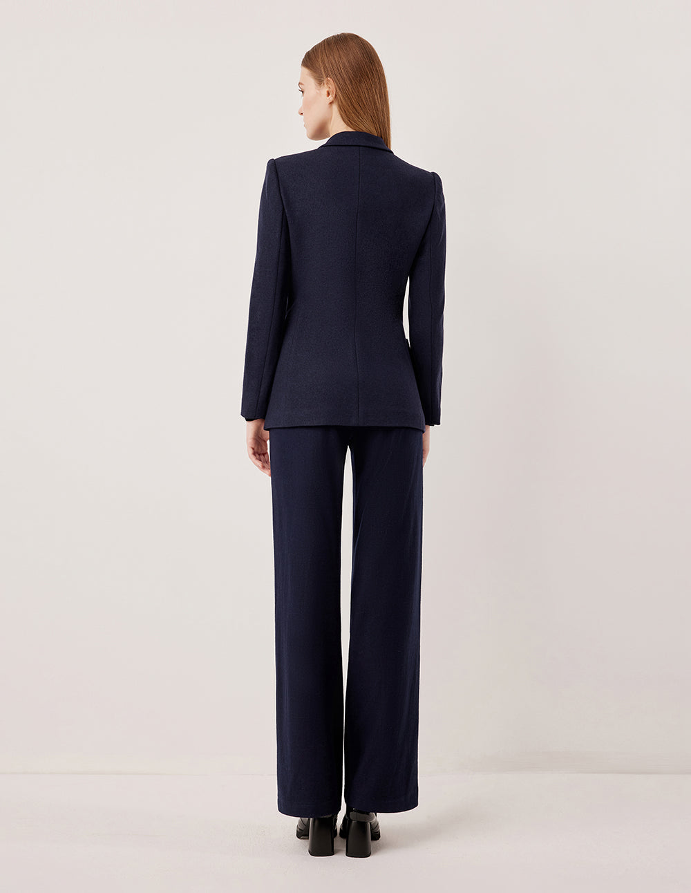 MARYLING Peak Lapel Single-Button Wool Blazer with Structured Shoulders