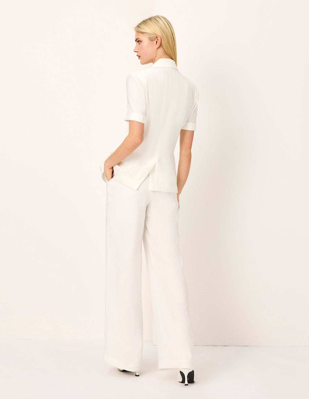 MARYLING Notch Lapel Double-Breasted Short-Sleeve Blazer