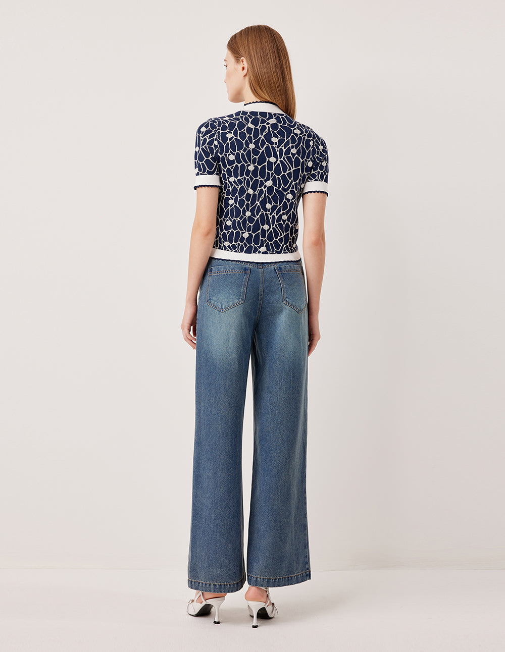 MARYLING Ruffled Half-Turtleneck Short-Sleeved Glass Bead Print Knit Pullover