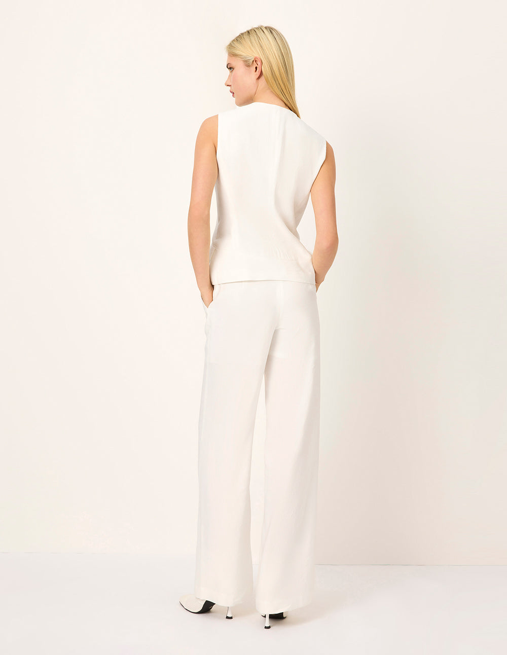 MARYLING V-Neck Sleeveless Linen Vest