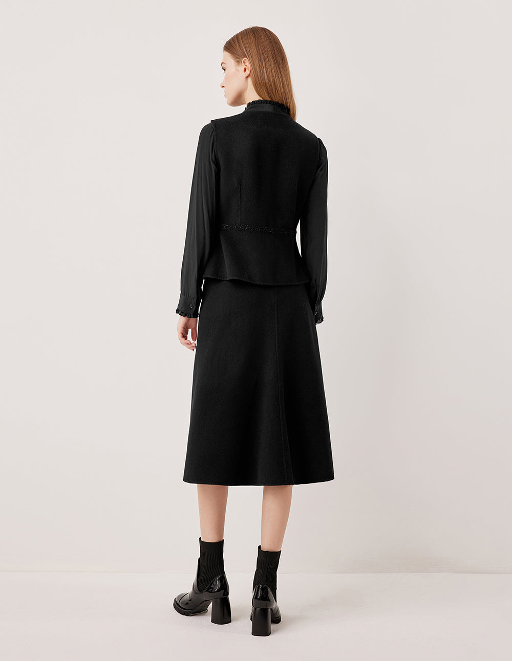 MARYLING Round Neck Sleeveless Knit Vest