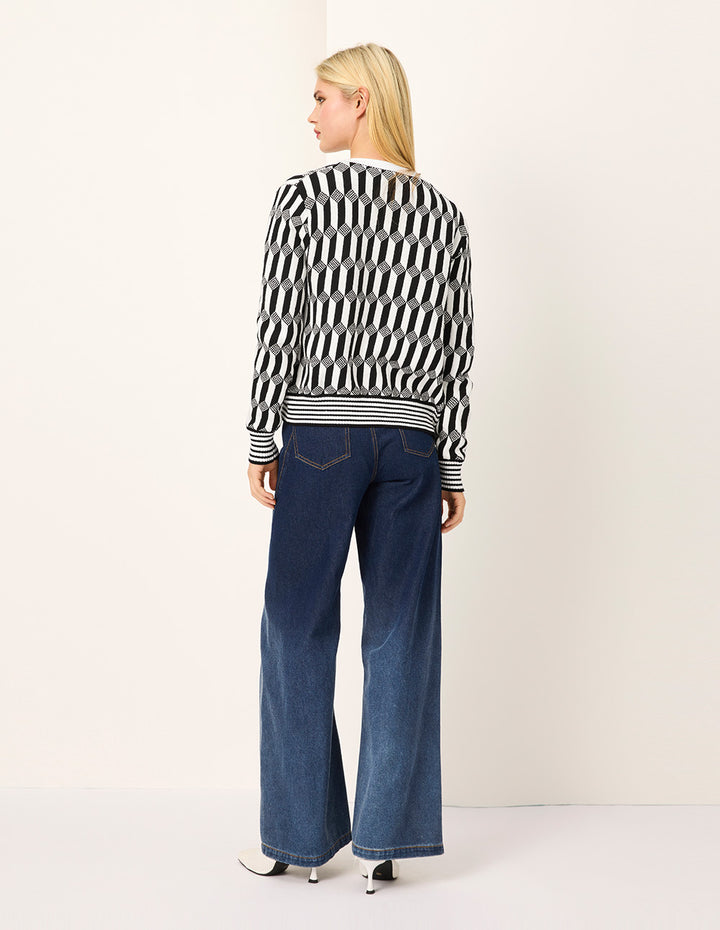 MARYLING Geometric Patterned Jacquard Multi-Pockets Black And White Knit Cardigan