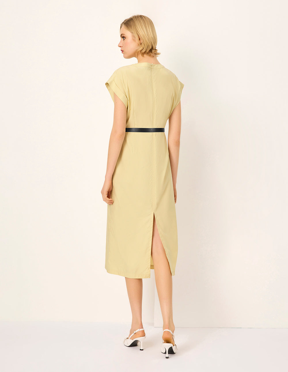 MARYLING Round-Neck Sleeveless Relaxed Fit Midi Shift Dress