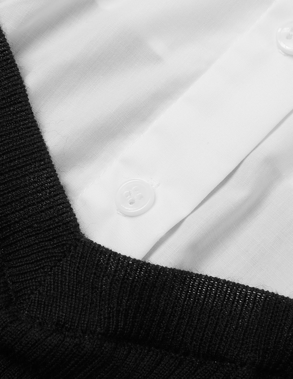 MARYLING Black And White Contrast Needle Shuttle Shirt