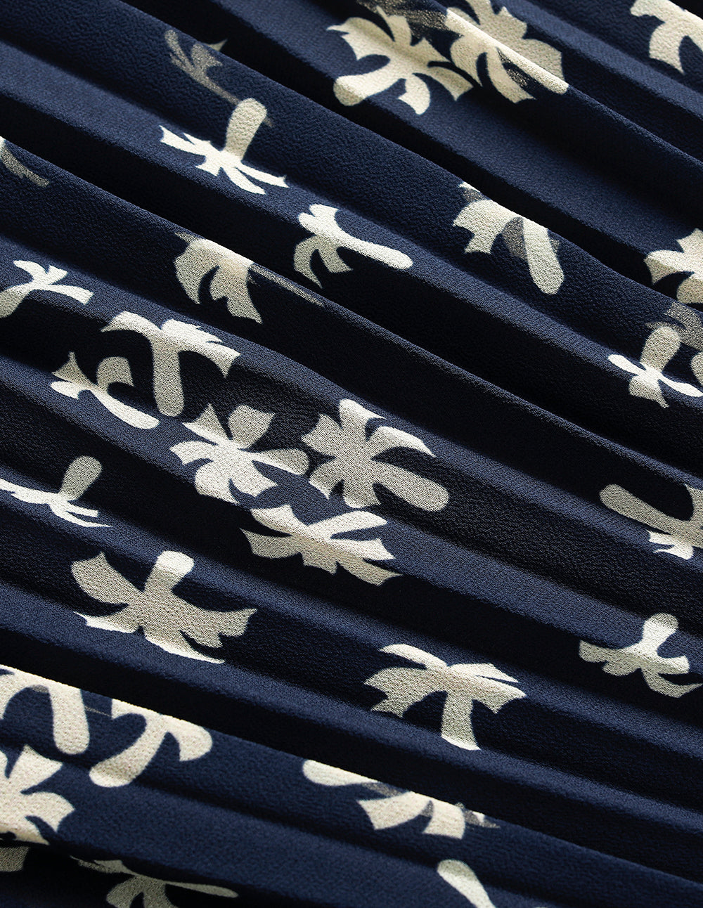 MARYLING Shirt Collar Short-Sleeve Empired-Waist Flora Printed Pleated Midi Dress