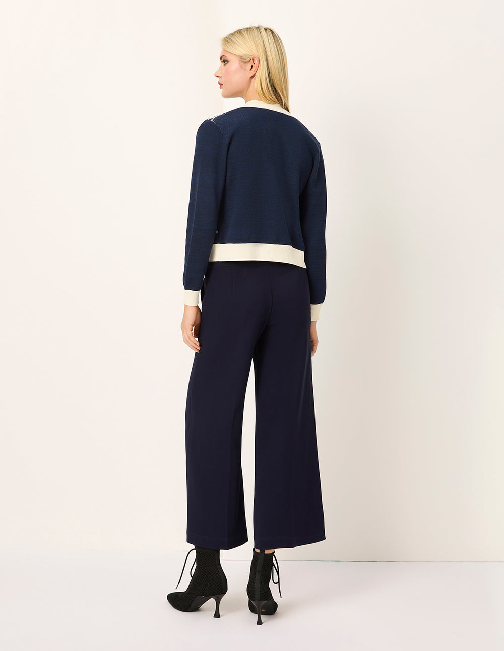 MARYLING Round-Neck Long-Sleeve Color Block Striped Flora Embroidered Knit Cardigan