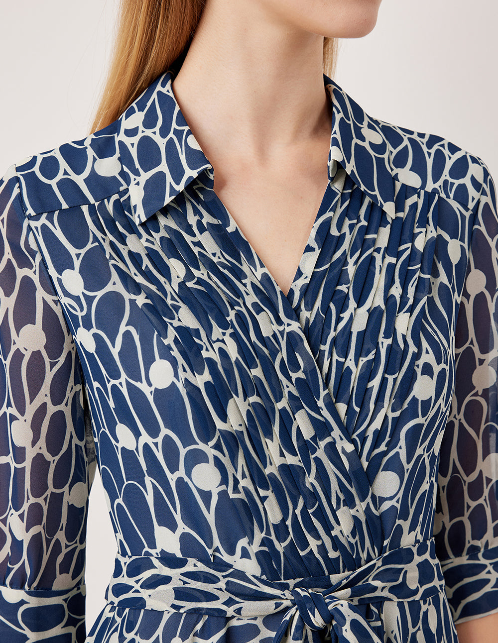 MARYLING V-Neck Puff Sleeve Pin Tuck Glass-Bead Print Shirt Dress