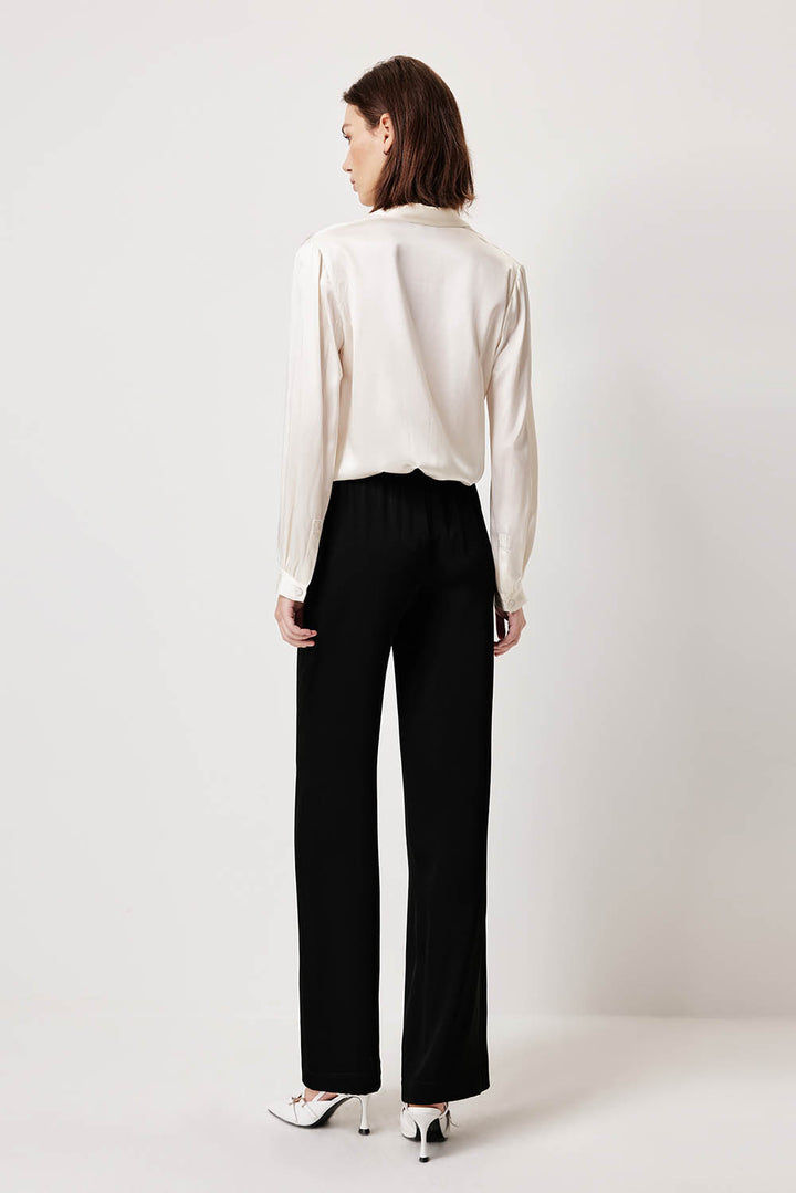 MARYLING Effortless Ivory Relaxed Blouses