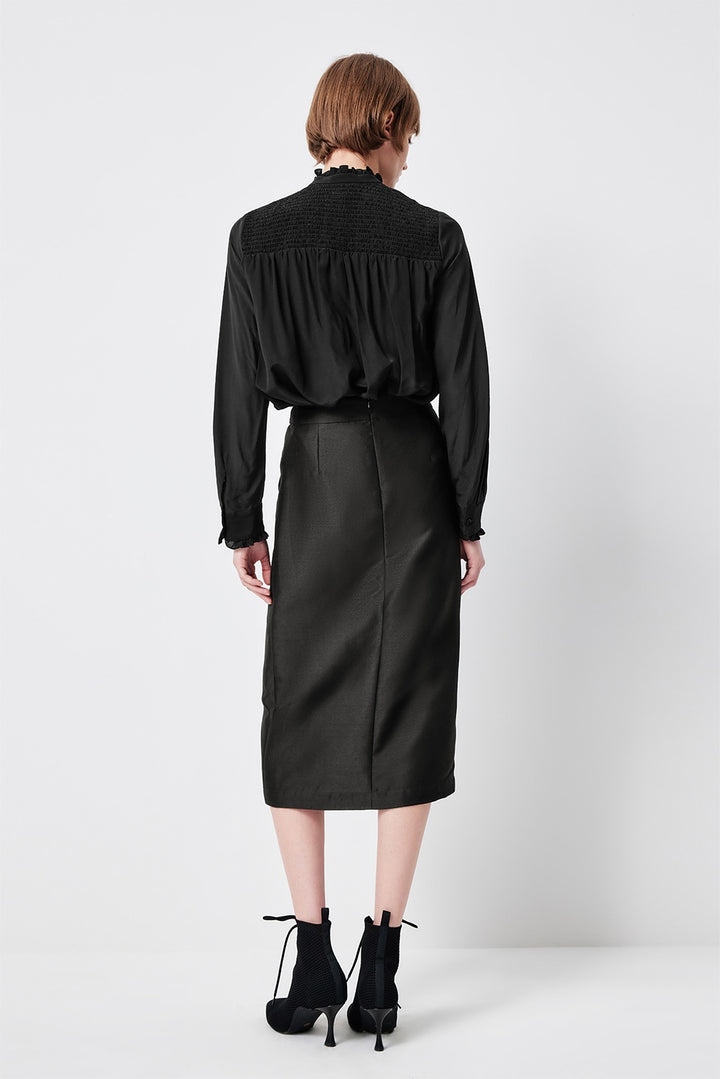 MARYLING Sculpted Silhouette Woven Blouses