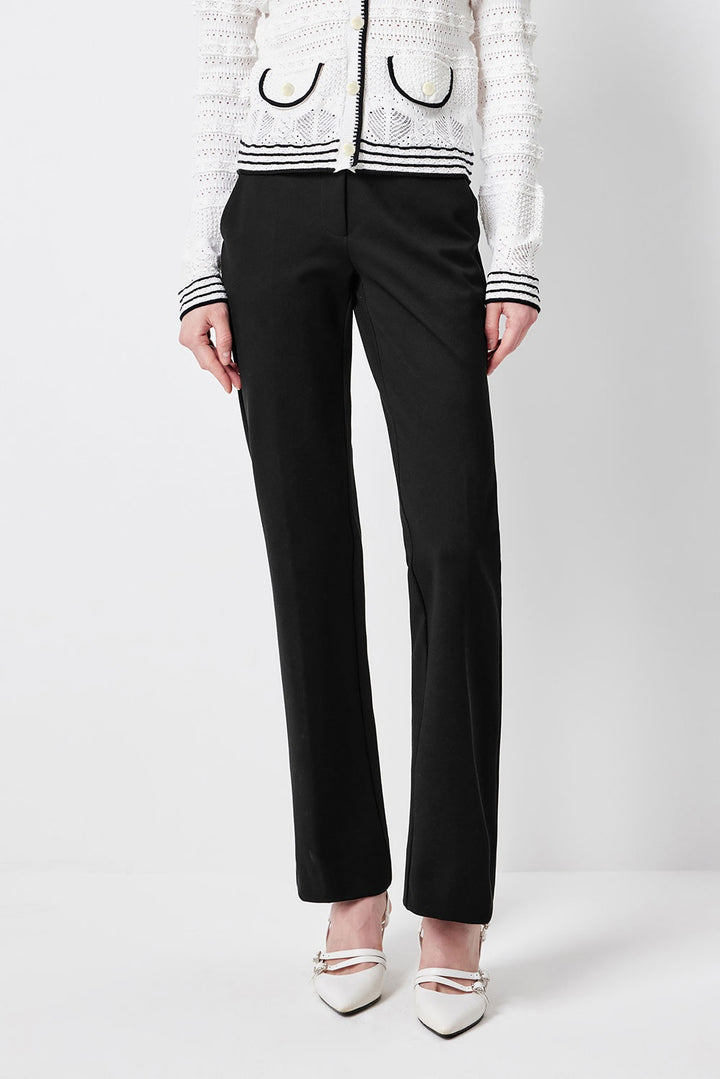 MARYLING Tailored Wide-Leg with Pleat Detail Trousers