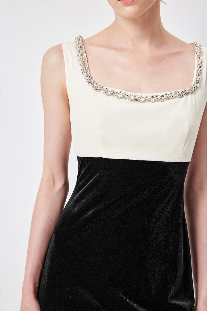 MARYLING Ethereal Floor-Length Dresses