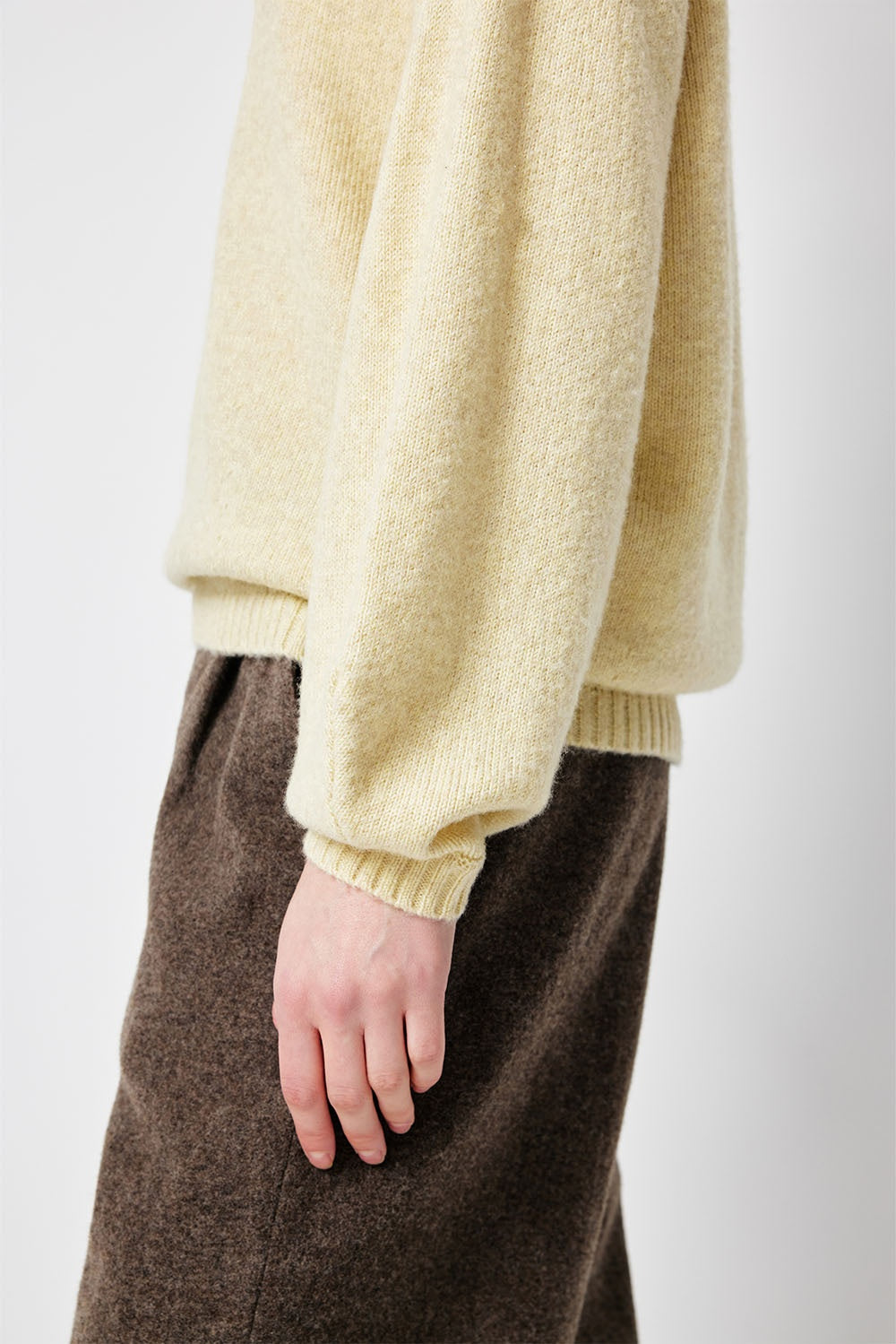MARYLING Pale Mustard Serene Cloud-Soft Relaxed-Fit Knit Sweaters