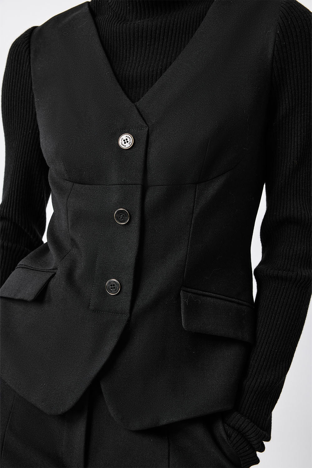 MARYLING Midnight Noir Sculpted Silhouette Long-Sleeve Waist-Defined Sweaters