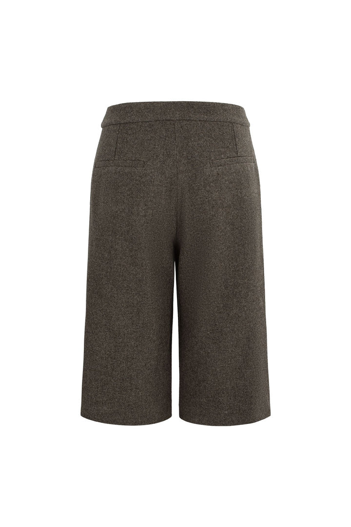 MARYLING Oakwood Green Pleated Wide-Leg Tailored Shorts