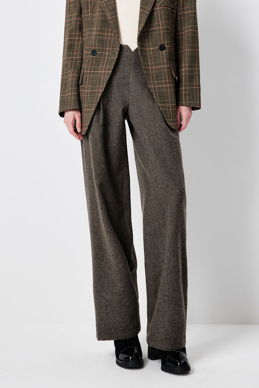 MARYLING Oakwood Green Sculpted High-Waisted Tailored Trousers