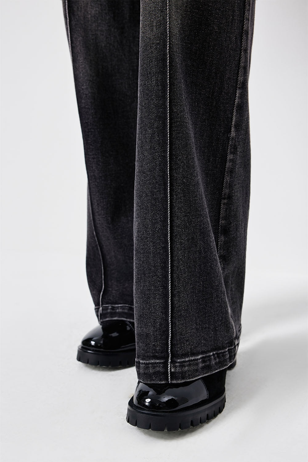 MARYLING Noir Washed Sculpted High-Waisted Straight-Leg Tailored Trousers