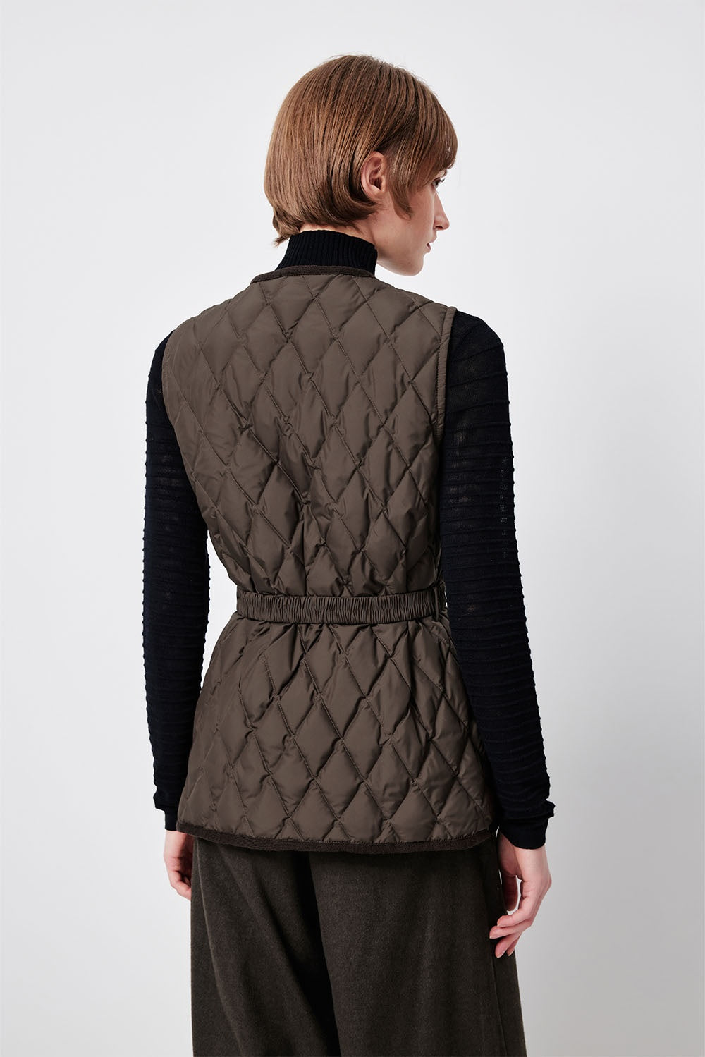 MARYLING Noir Diamond-Quilted Cinched-Waist Lightweight Puffer Jackets