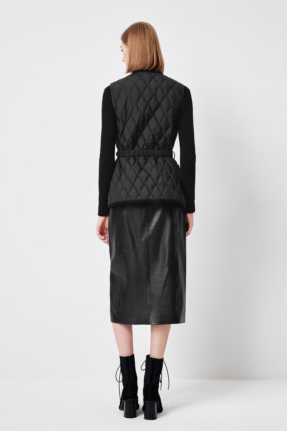 MARYLING Noir Diamond-Quilted Cinched-Waist Lightweight Puffer Jackets