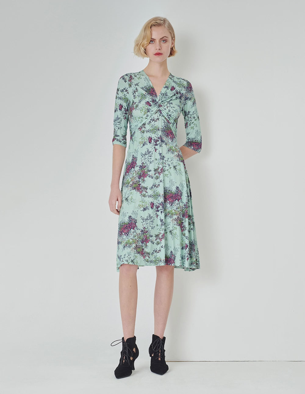 MARYLING Light Green Summer Jungle Small Floral Print Dress