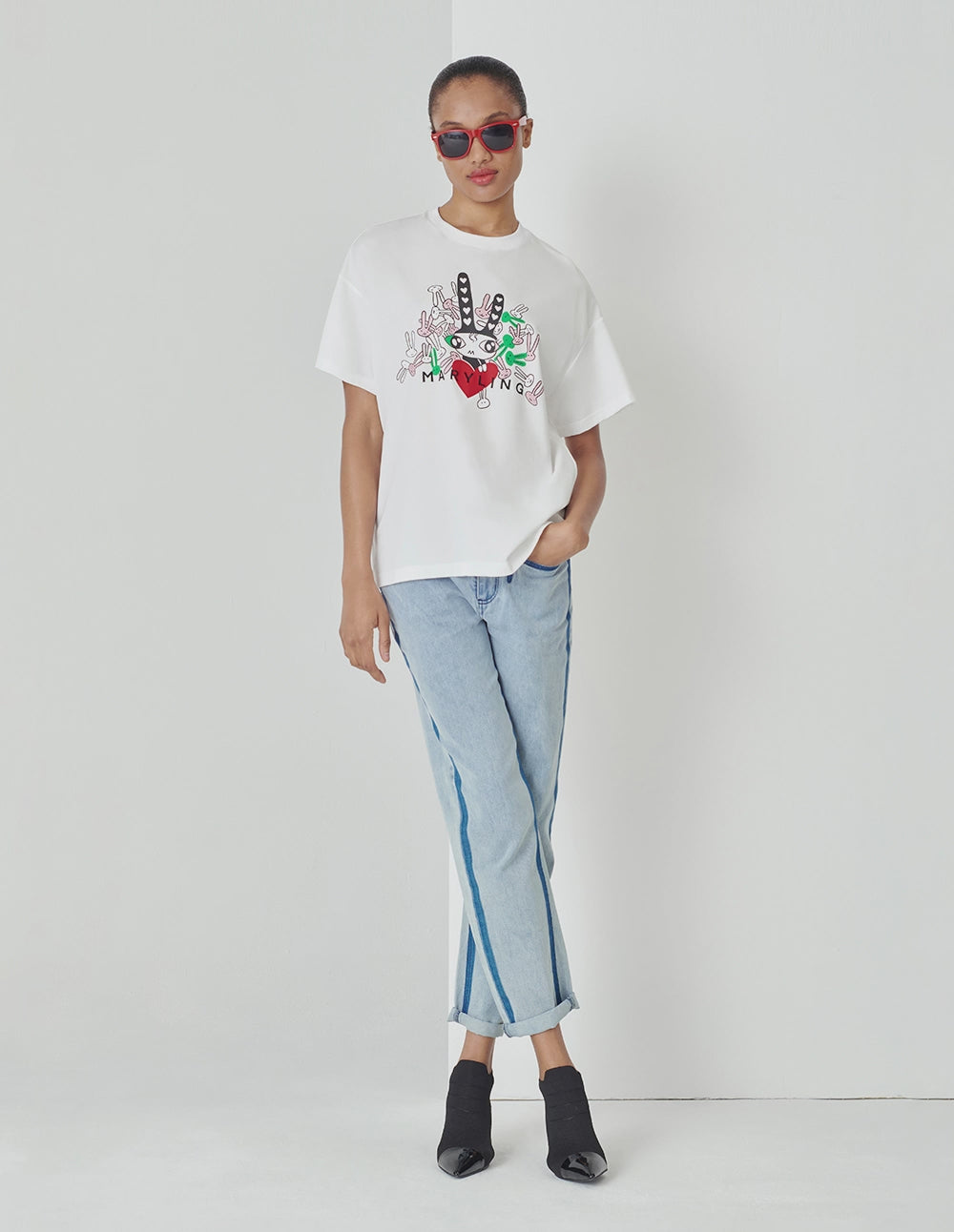 MARYLING White Rabbit Print Loose Fit Short Sleeve T-Shirt