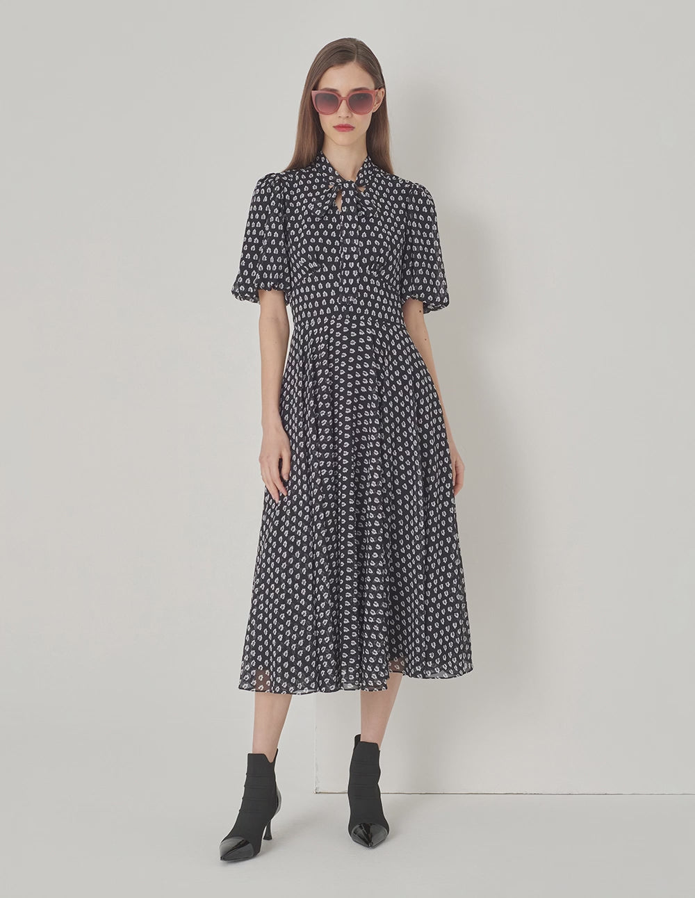 MARYLING Black And White Forest Tie Bow Shirt Dress