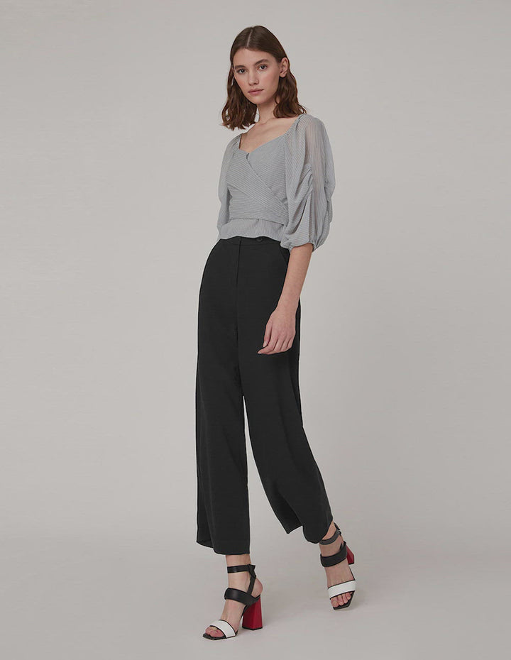 MARYLING V neck ruffled sleeves blouse