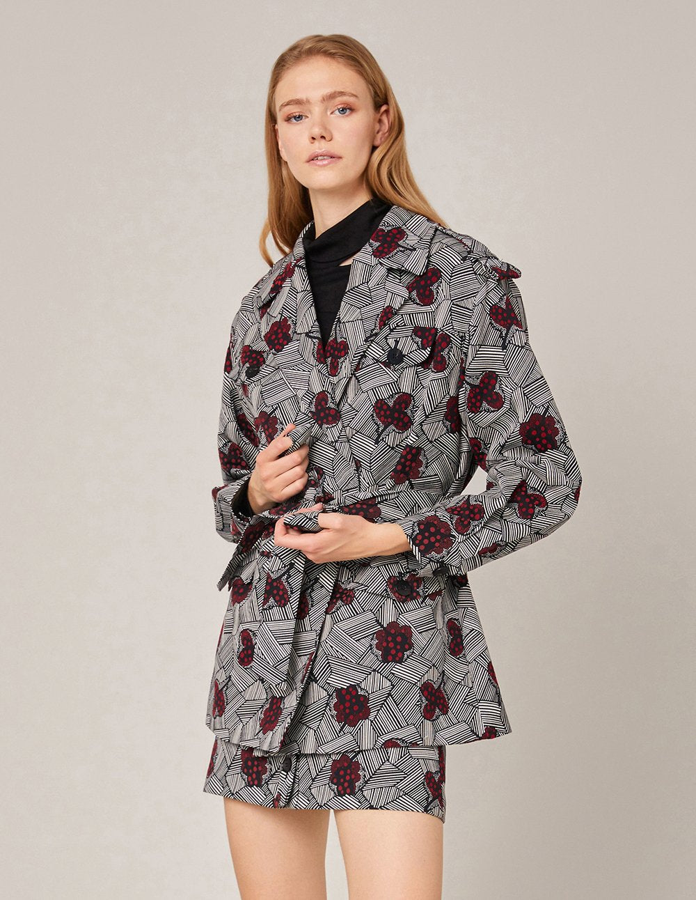 MARYLING Rose Pattern Jacquard Mini Skirt