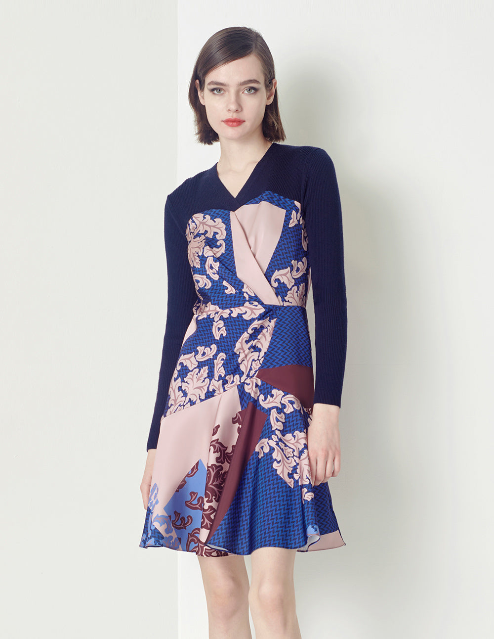 MARYLING Deep sea red flower V-neck knitted print dress