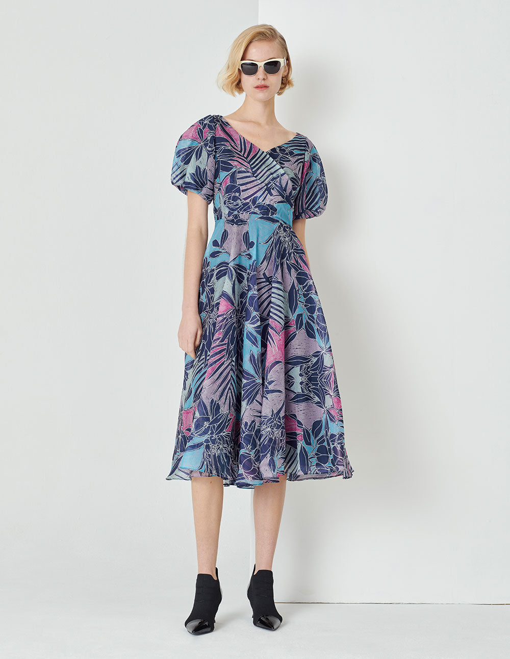 MARYLING V-Neck Semi-Transparent Puff Sleeves Pleated Print Flower Dress