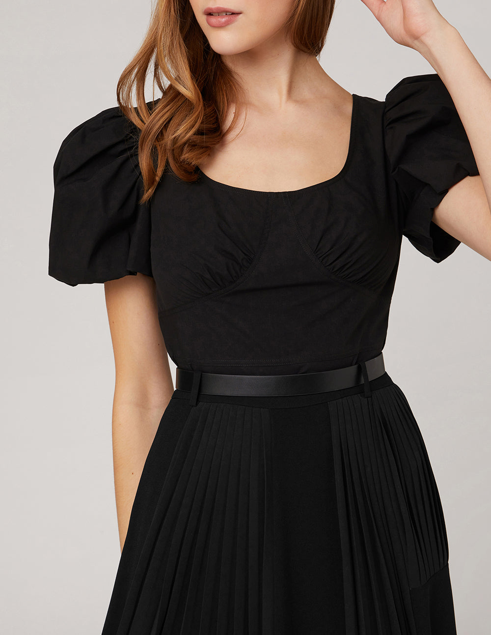 MARYLING V-neck puff sleeves top