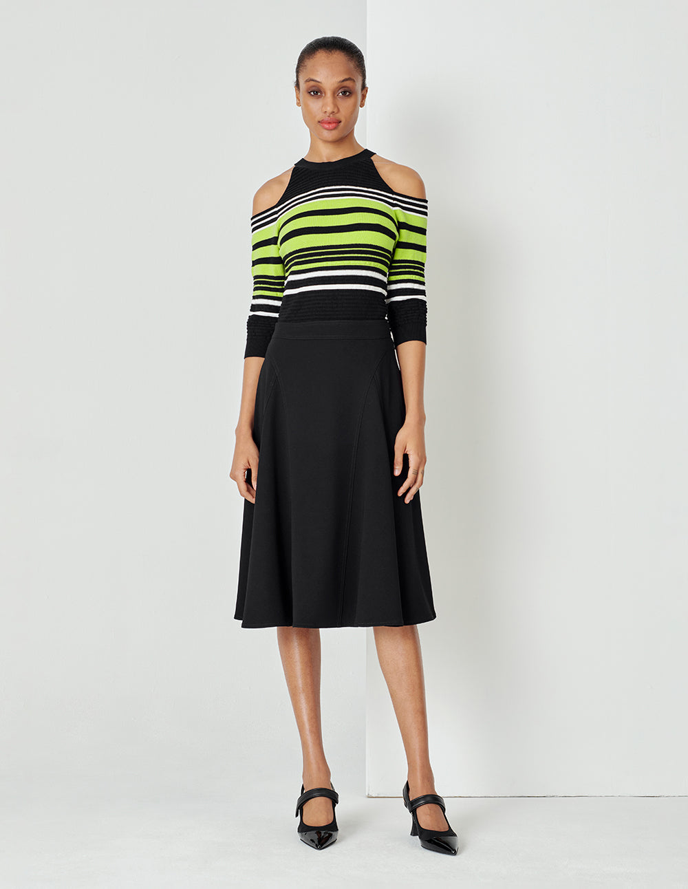 MARYLING Emerald Green Round Neck Off-Shoulder Top