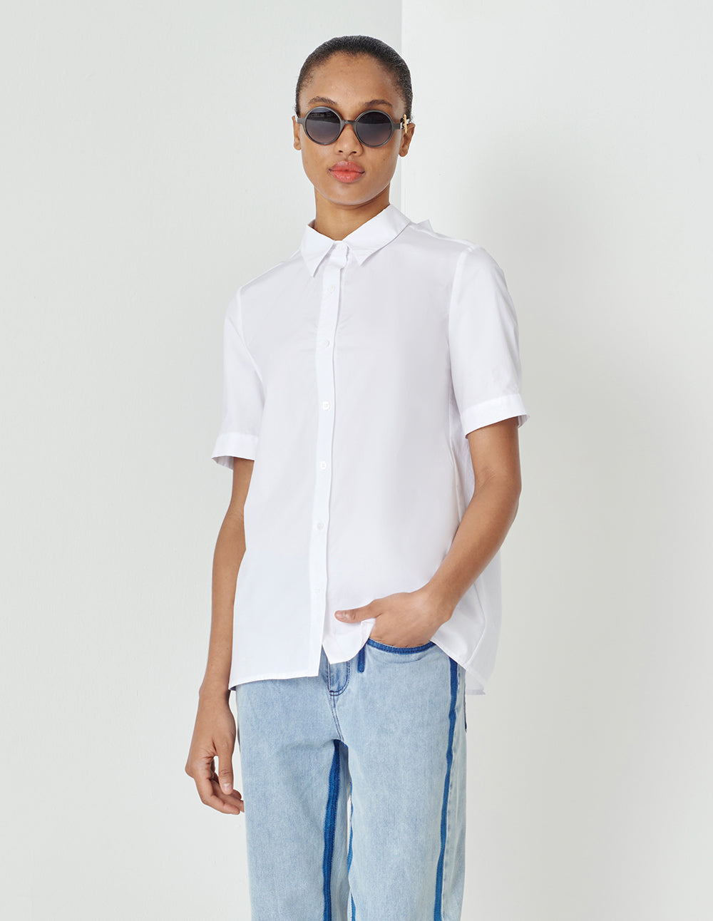 MARYLING White Back Collar Design H-Shaped Short-Sleeved Shirt