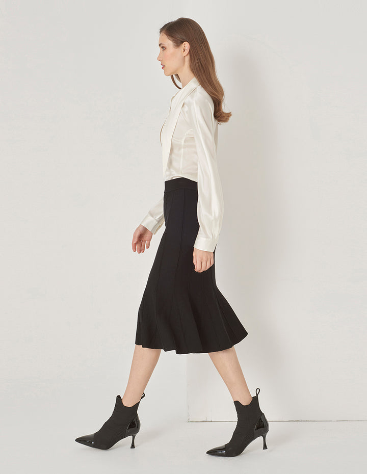 MARYLING Off-White Scissor Collar Slim Silk Shirt