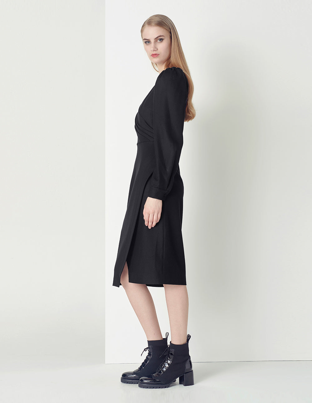 MARYLING Classic and elegant black slit wool wrap hip dress