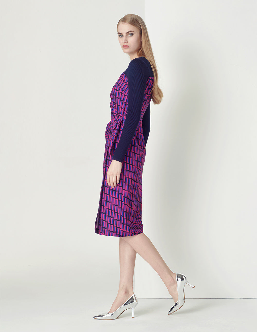 MARYLING blue and red plaid knitted V-neck slim fit dress