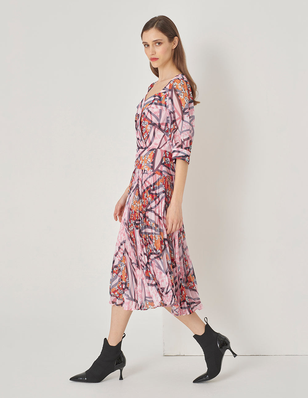 MARYLING Peach Blossom Square V Neck Cross Pleated Print Dress