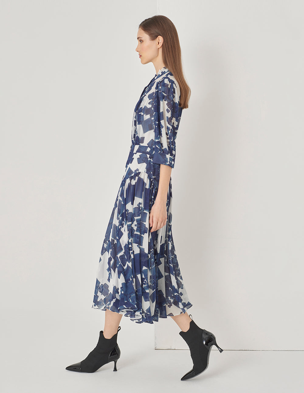 MARYLING Blue And White Grit Georgette Long Sleeve Dress