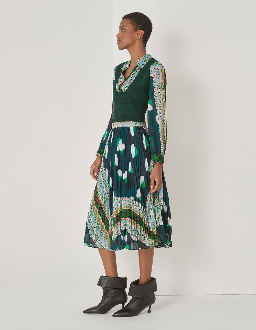 MARYLING Forest Print Stitch Knitted Top