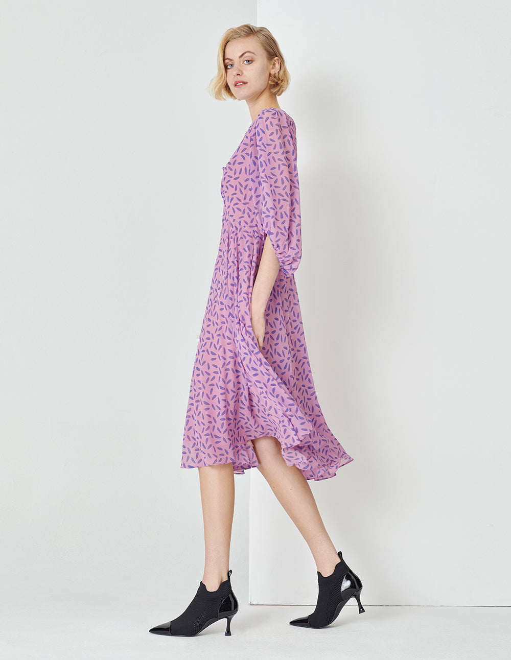 MARYLING Fantasy Pink Jungle Puff Sleeve V-Neck Dress