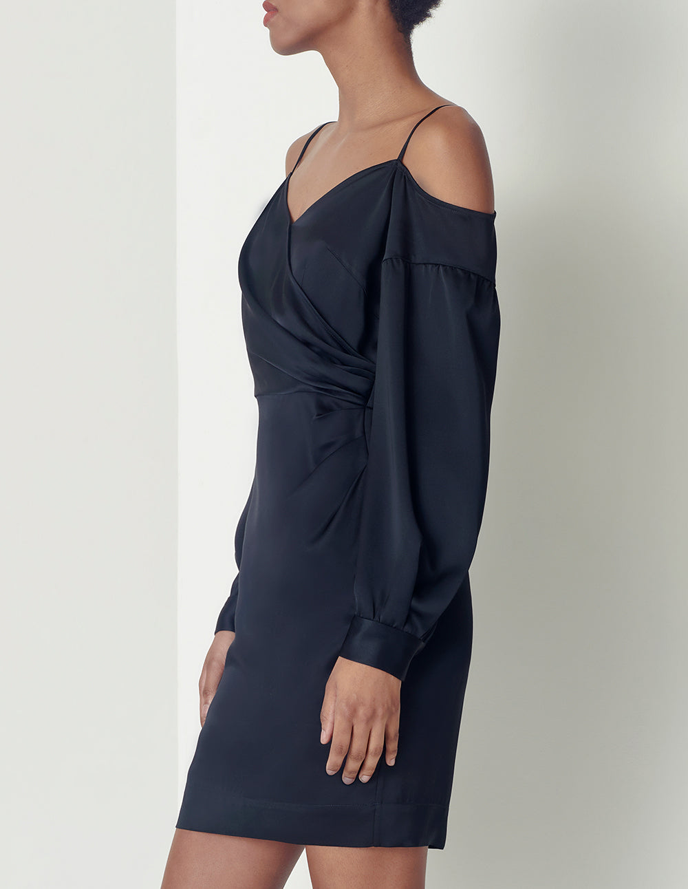 MARYLING Off-Shoulder Long Sleeves Strap Dress