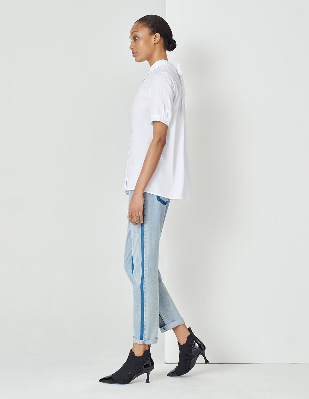 MARYLING White Back Collar Design H-Shaped Short-Sleeved Shirt