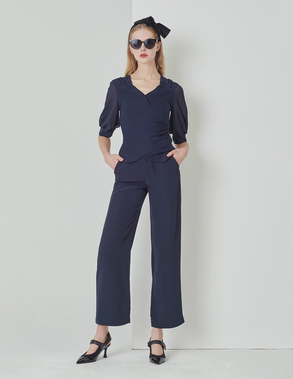 MARYLING Midnight Blue V-Neck Needle Pullover